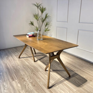 Bàn ăn Crown 1.8m K43 antic (rêu tây ánh nâu vàng )