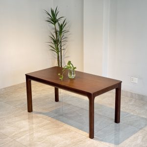 Bàn ăn Mùa Thu 1.6M Walnut