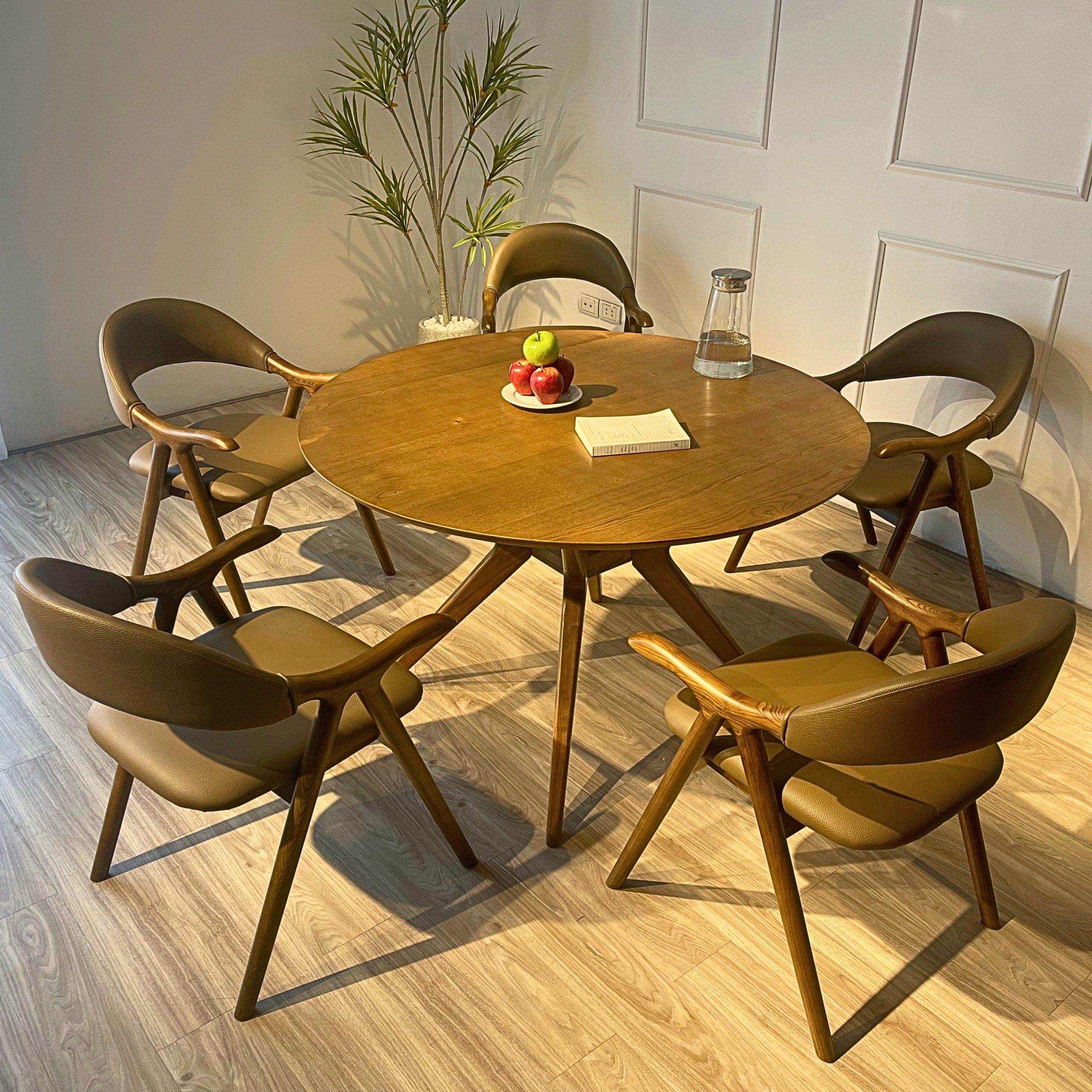 Bộ Bàn Ăn Tròn LFM D12 - LFM6GD12 - Hình ảnh 2