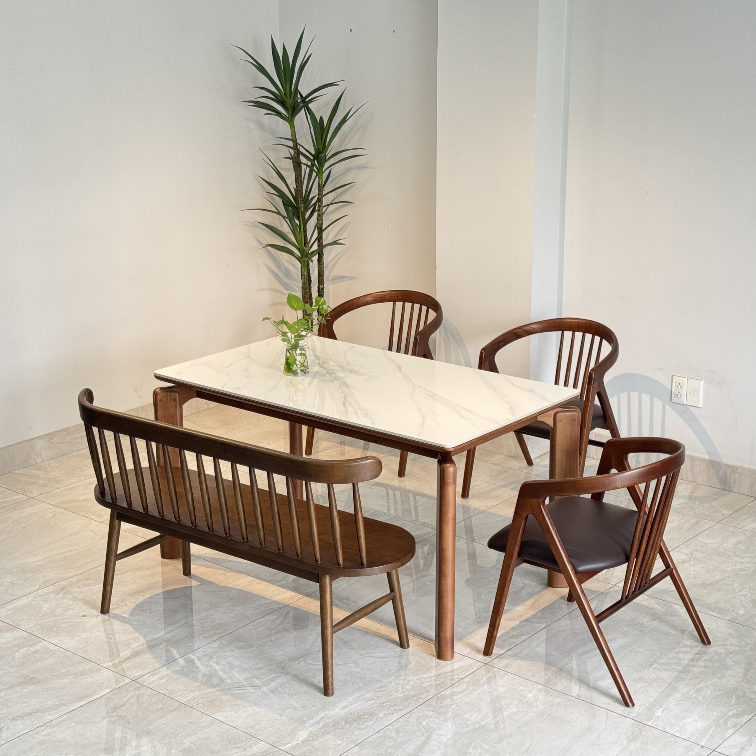 Bộ Bàn Ăn MORI 1M39-2 Ghế Phối Bench 207 - Hình ảnh 2