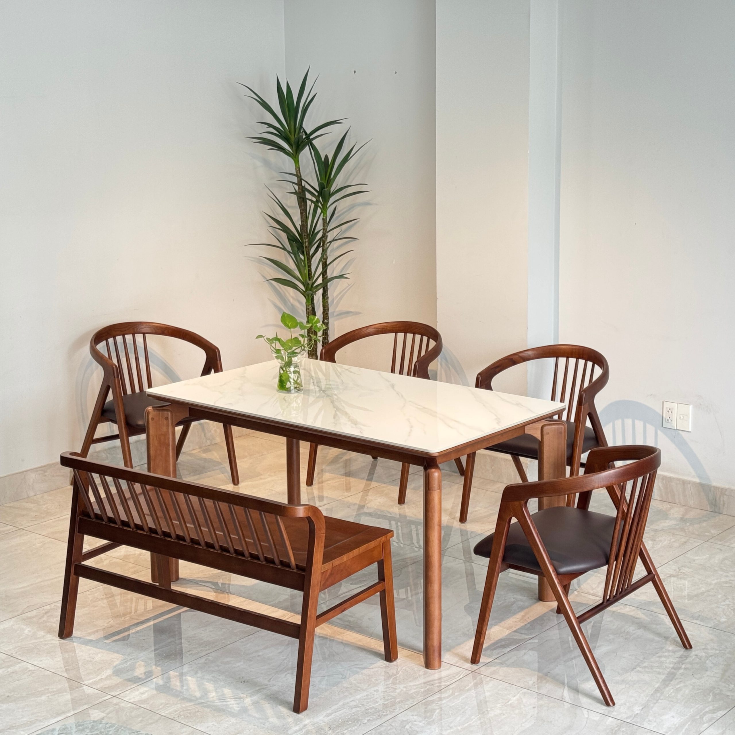 Bộ Bàn Ăn MORI 1M39 - 3 Ghế Phối Bench 1m1 - Hình ảnh 3