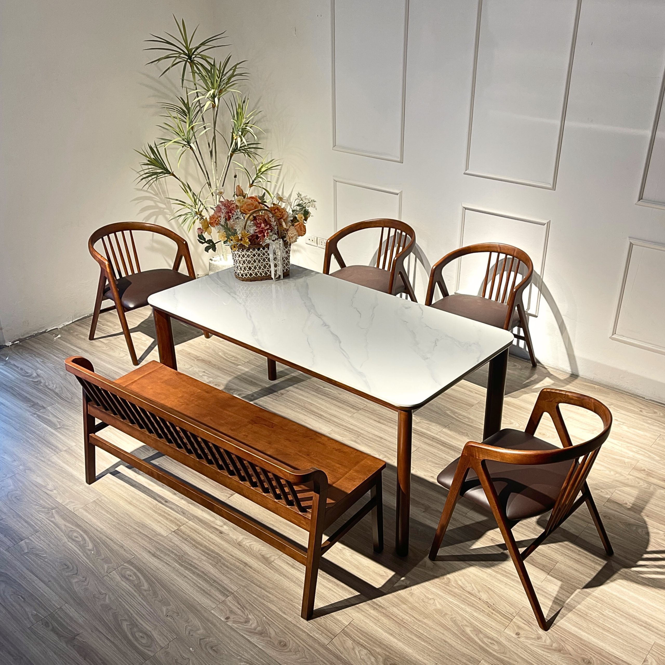 Bộ Bàn Ăn MORI 1m595 phối bench - MR2GB14 - Hình ảnh 3