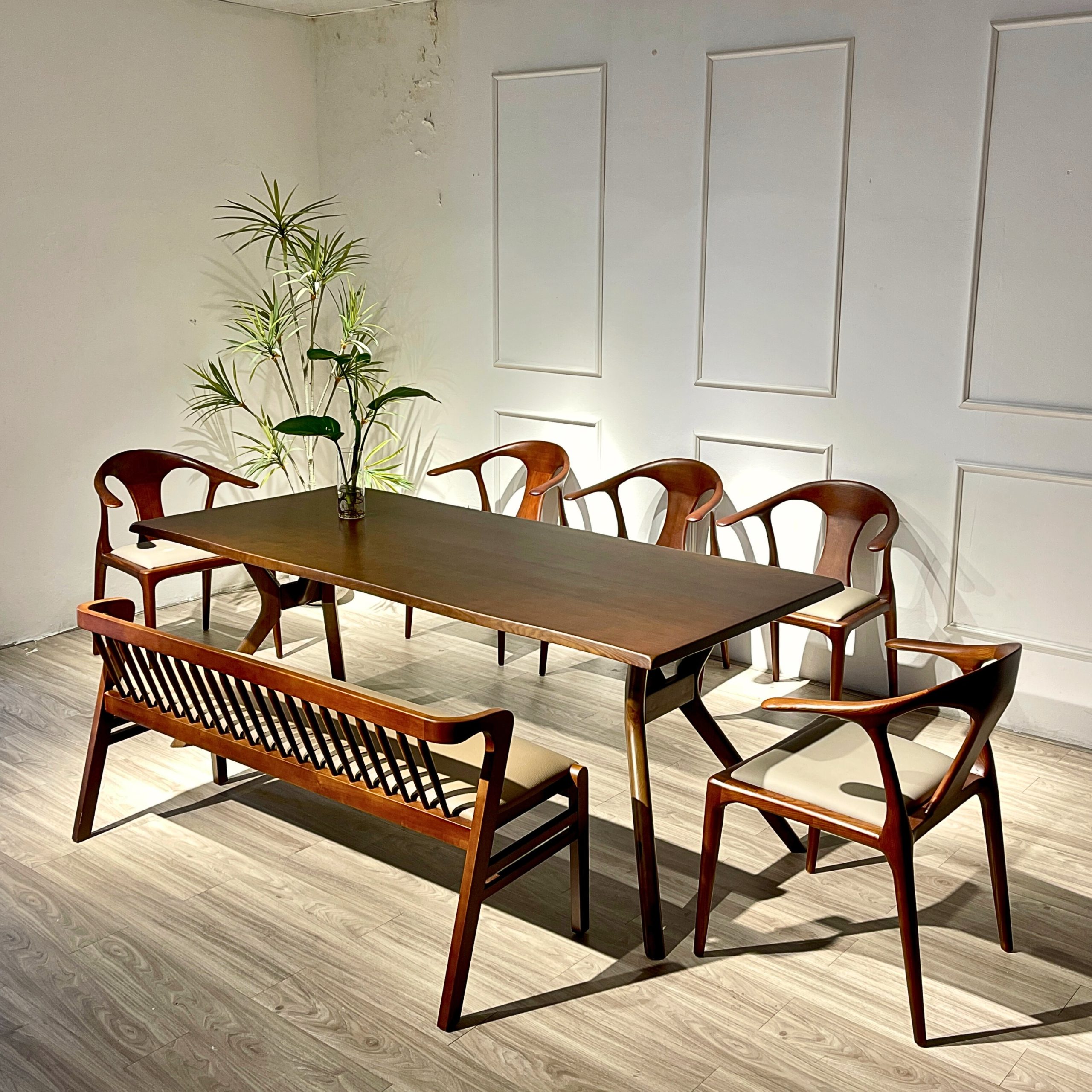Bộ Bàn Ăn SENI 2M Phối Bench Mùa Thu - BSE3G138 - Hình ảnh 4