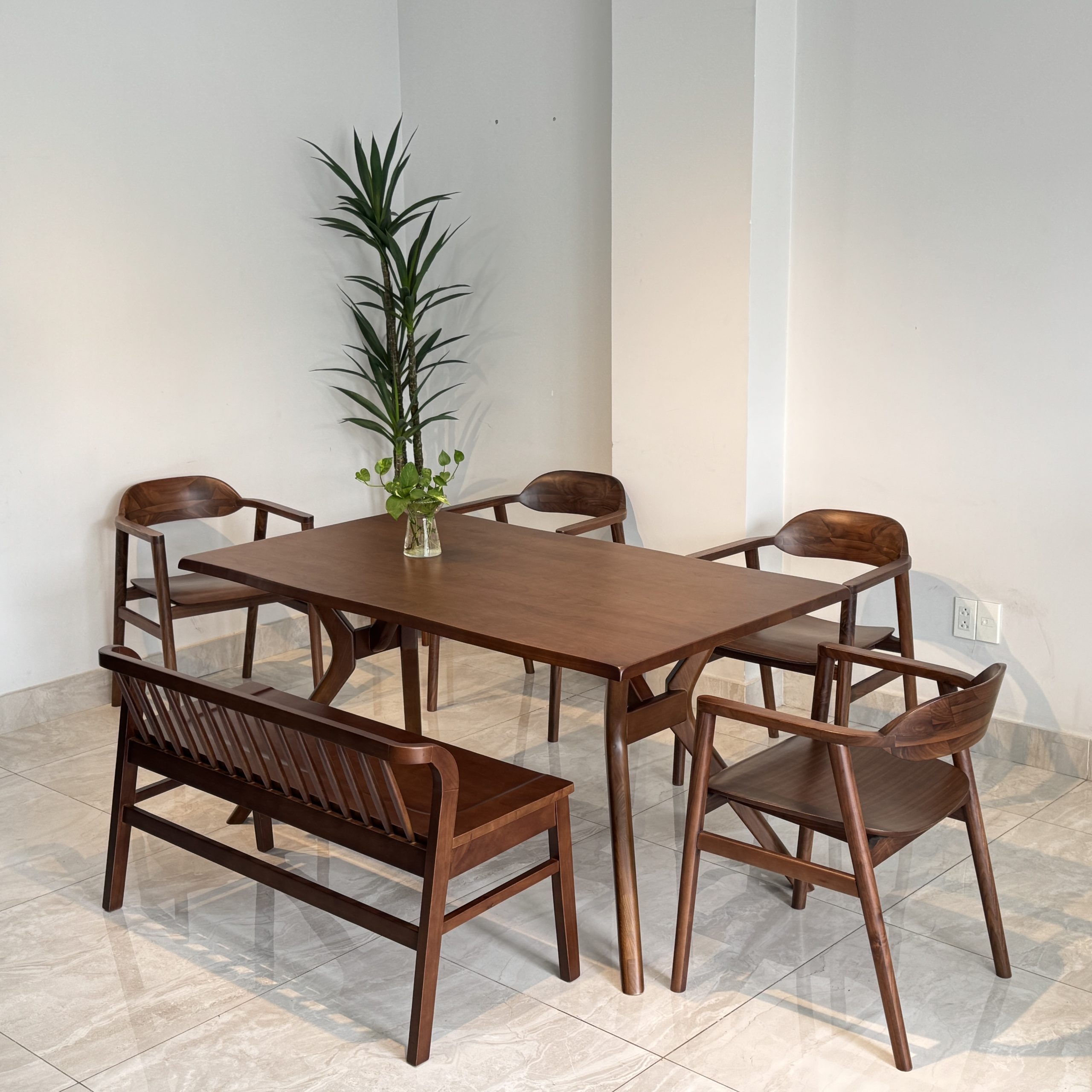 Bộ Bàn Ăn Gỗ ÓC CHÓ 1M5 phối bench - BOC2G15 - Hình ảnh 2